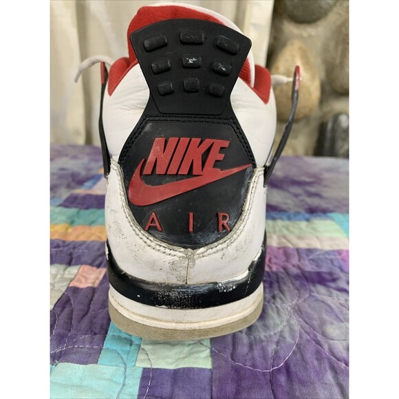 Air Jordan 4 Retro OG Fire Red DC7770-160 size 10 Distressed (See Pictures) - Picture 5 of 16